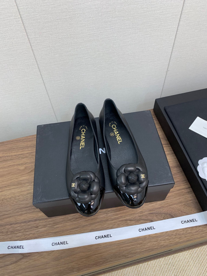 Women flat shoes,  size 35-40, SS60-203-205