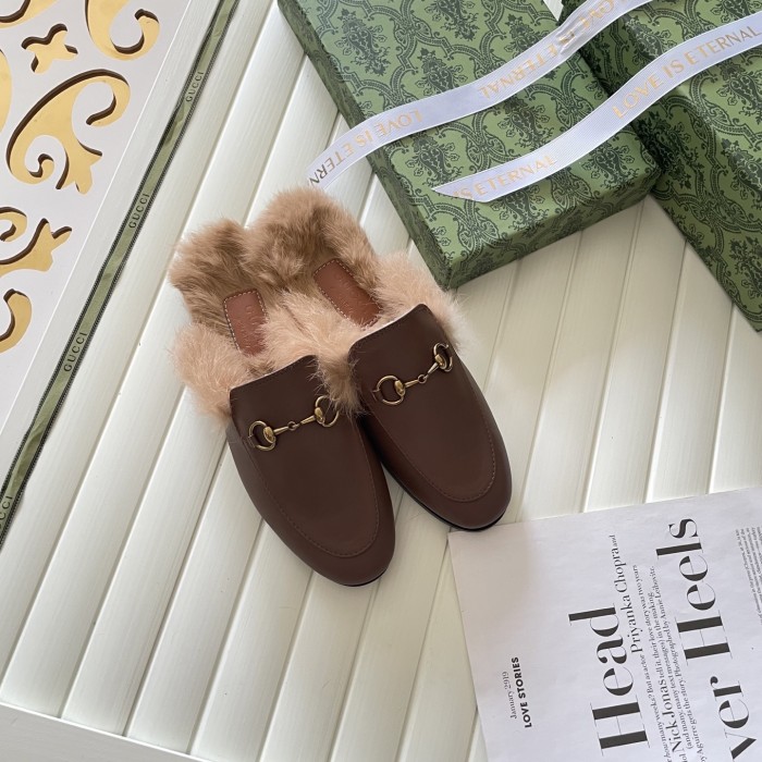 Women flat shoes,  size 34-42, SS60-225