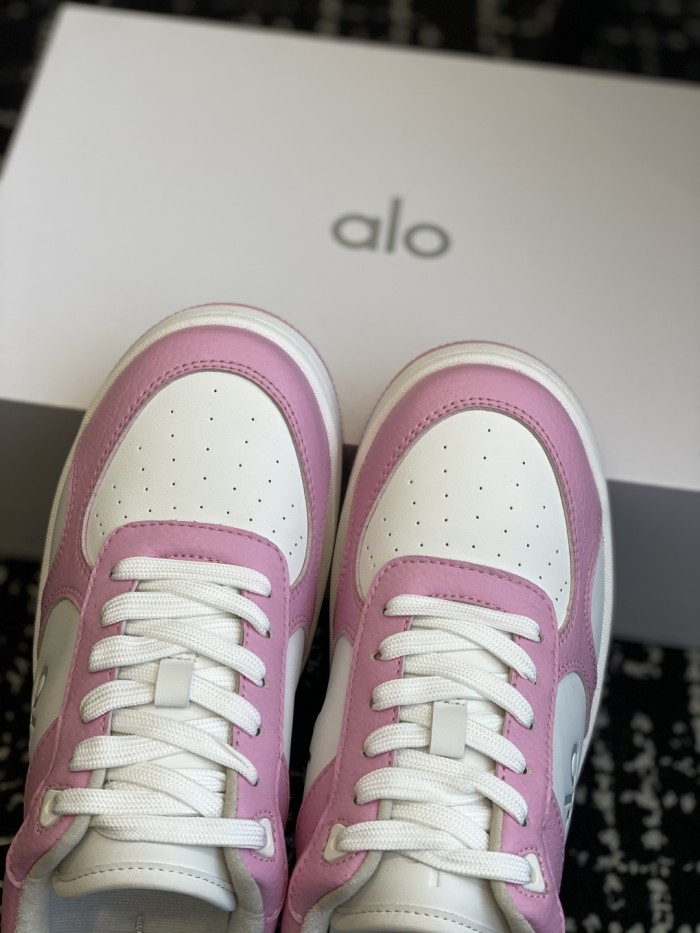Women runner flat shoes,  size 35-40, SS70-117
