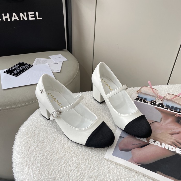 Women heel shoes,  size 35-40, SS60-209