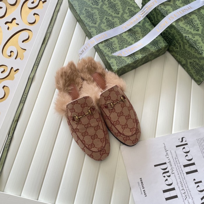Women flat shoes,  size 34-42, SS60-230