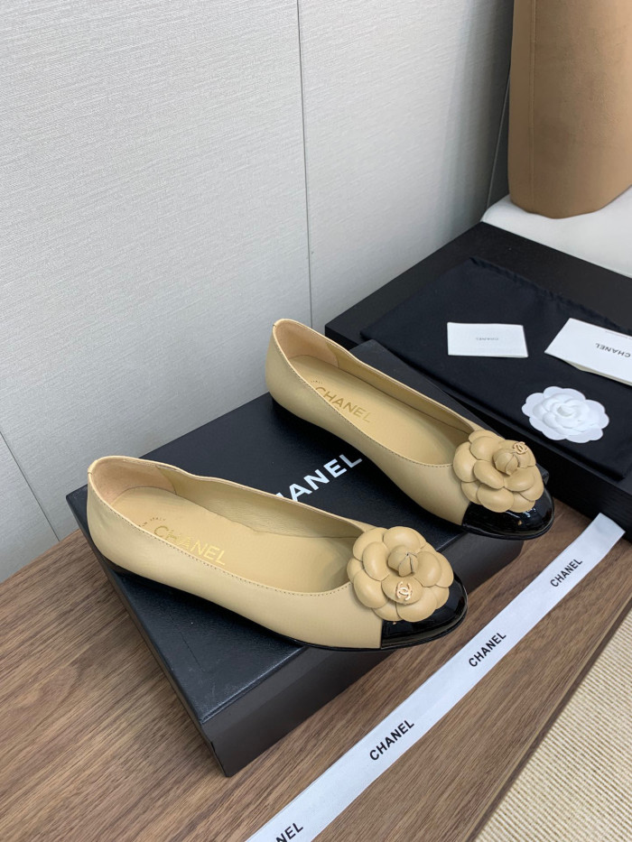 Women flat shoes,  size 35-40, SS60-203-205