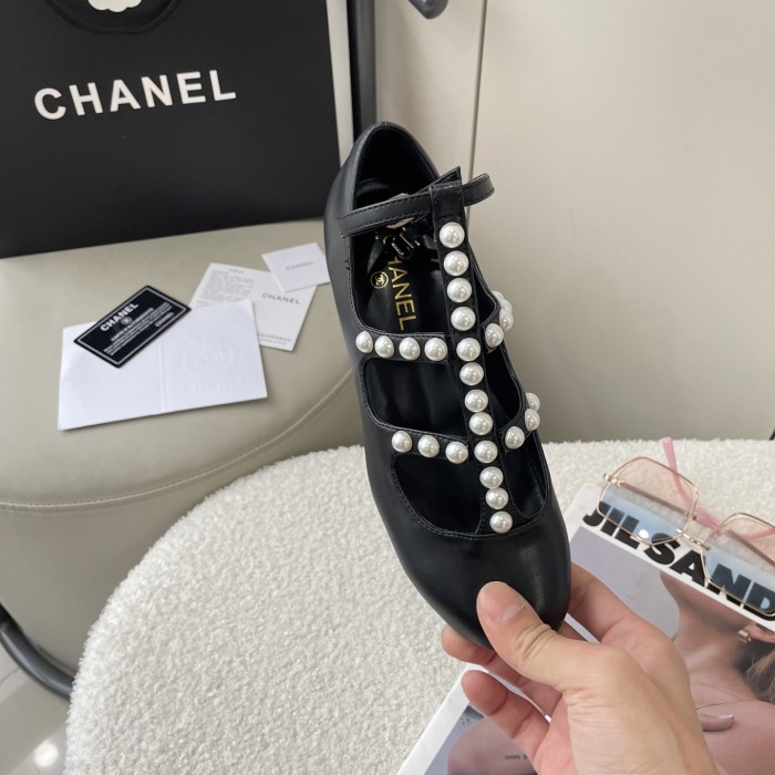 Women flat shoes,  size 35-40, SS60-212-213