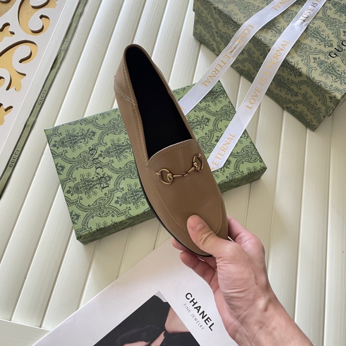 Women flat shoes,  size 34-42, SS60-245