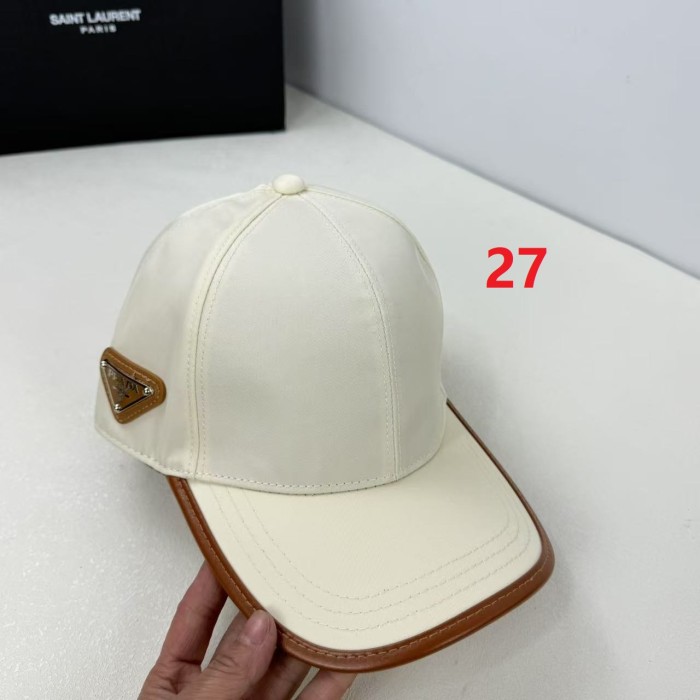 Fashion hat for women men ,no box. HX25-25-28