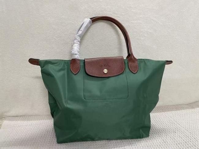 Nylon bag,budget,size 23x14x22cm or 28x15.5x26.5cm or 31x19x30cm, B28-123-151