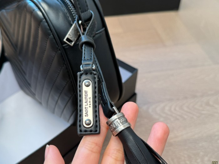Split leather bag ,3A , size 24x16cm,no box,  B68-92-97