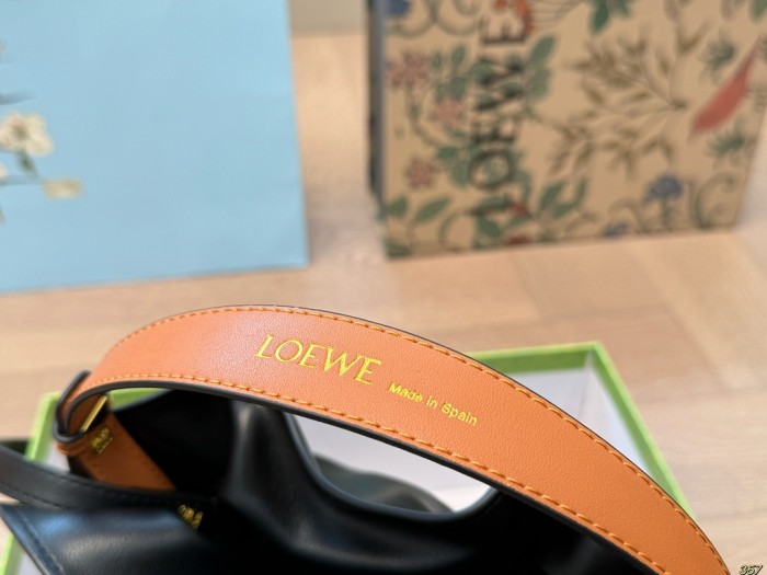 Split leather bag ,3A ,size 23x17cm,no box,  B75-171-177