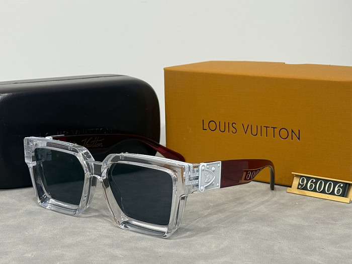Blue light blocking sunglasses with the box and case ,G25-1231-1244