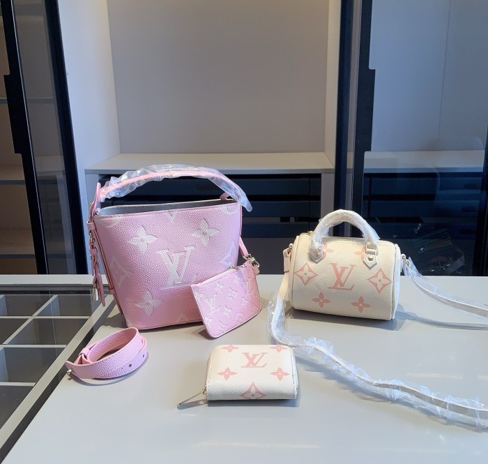 Split leather bag a set,3A ,no box,  B75-223