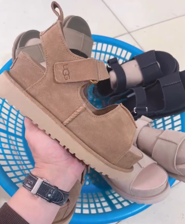 Women Wedge sandal shoes, size 35-42, SS50-139-142