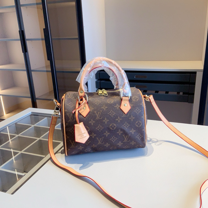 Split leather bag a set,3A ,no box,  B75-217