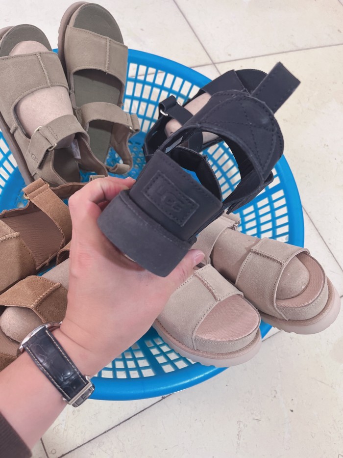Women Wedge sandal shoes,  size 35-42, SS50-139-142