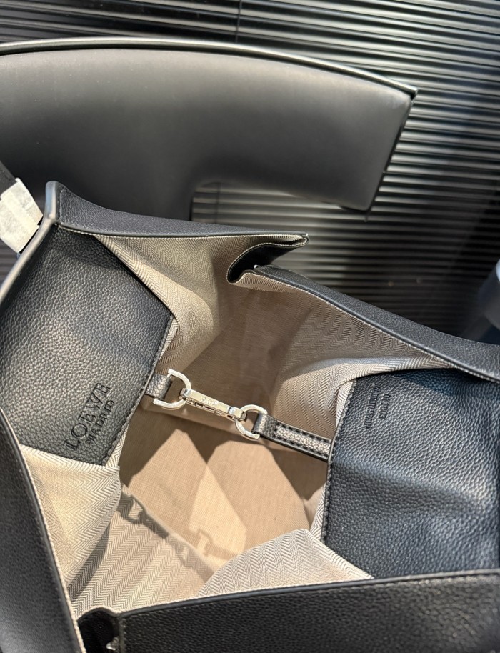 Split leather bag ,3A ,size 29x25cm,no box,  B75-205-212