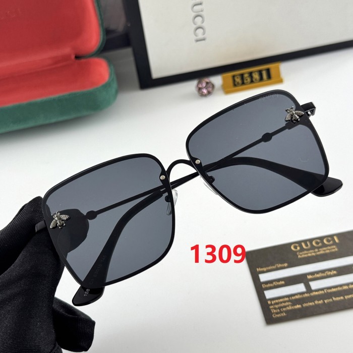 Blue light blocking sunglasses with the box and case ,G25-1308-1313