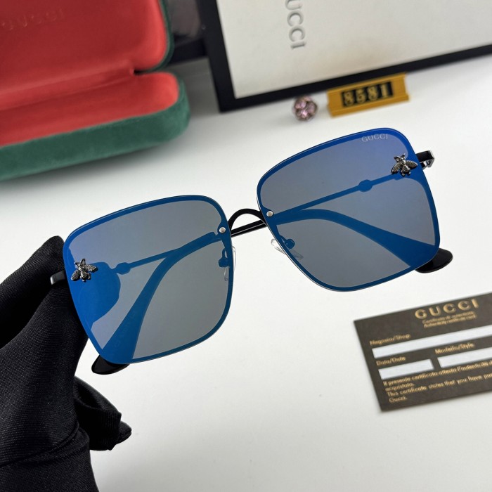 Blue light blocking sunglasses with the box and case ,G25-1308-1313