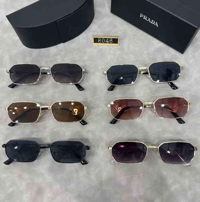Blue light blocking sunglasses with the box and case ,G25-1283-1288