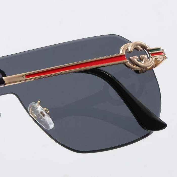 Blue light blocking sunglasses with the box and case ,G25-1387-1393