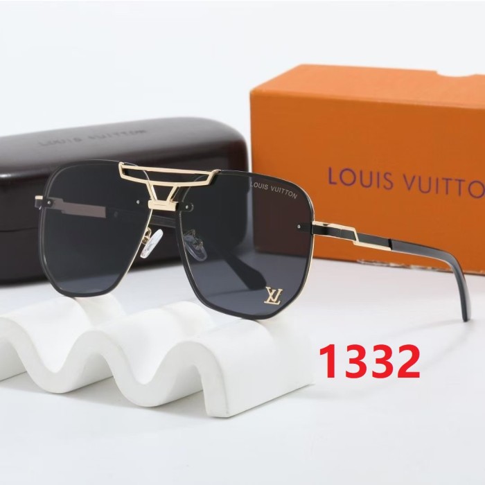 Blue light blocking sunglasses with the box and case ,G25-1330-1336