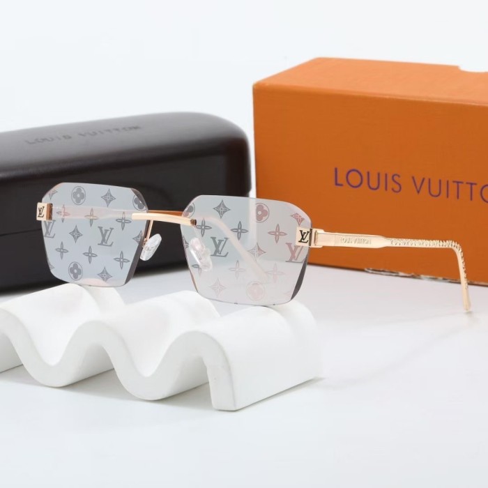 Blue light blocking sunglasses with the box and case ,G25-1323-1329