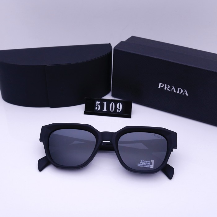Blue light blocking sunglasses with the box and case ,G25-1358-1362