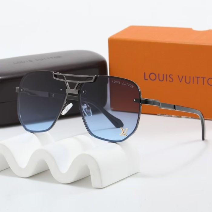 Blue light blocking sunglasses with the box and case ,G25-1330-1336