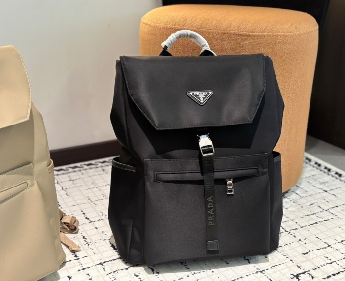 Nylon bag ,4A , size 40x32cm,no box,  B88-165-166