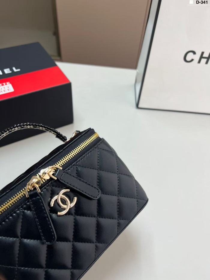 Split leather bag ,4A ,size 16X11cm,no box,  B75-224-225