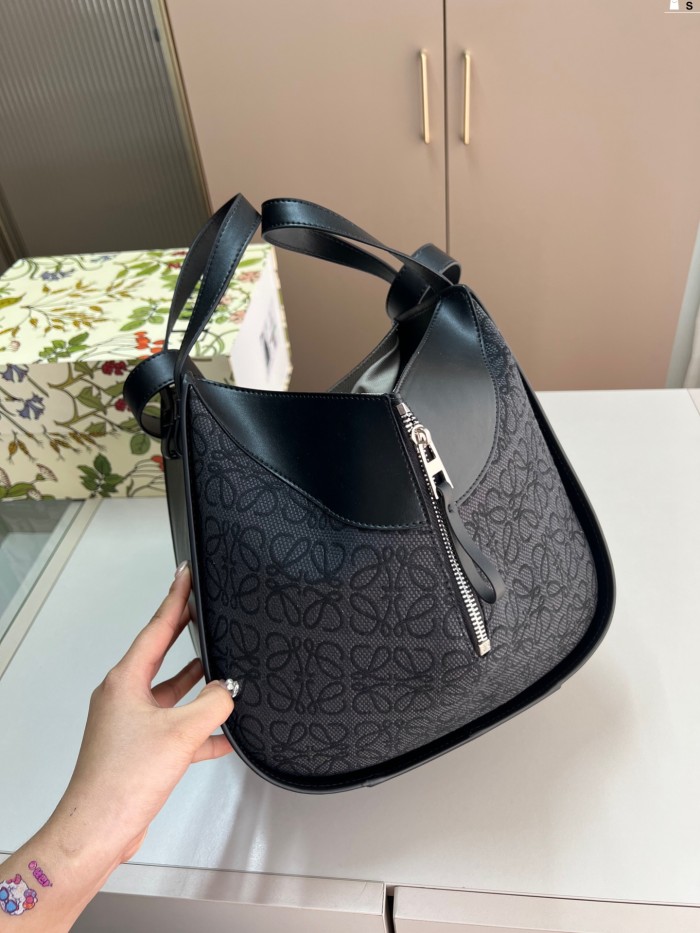 Split leather bag ,4A , size 28x17cm,no box,  B80-16-20