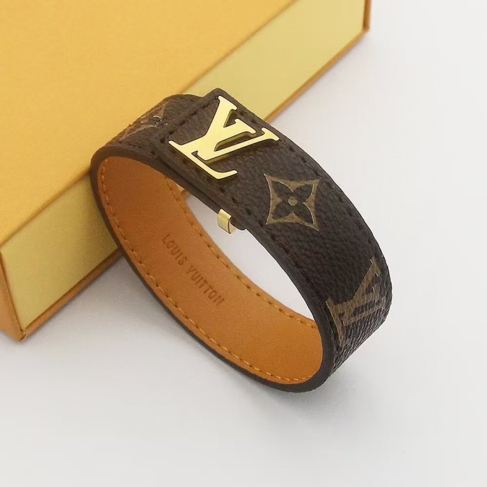 Leather bangle  jewelry , with box, J25-50-51
