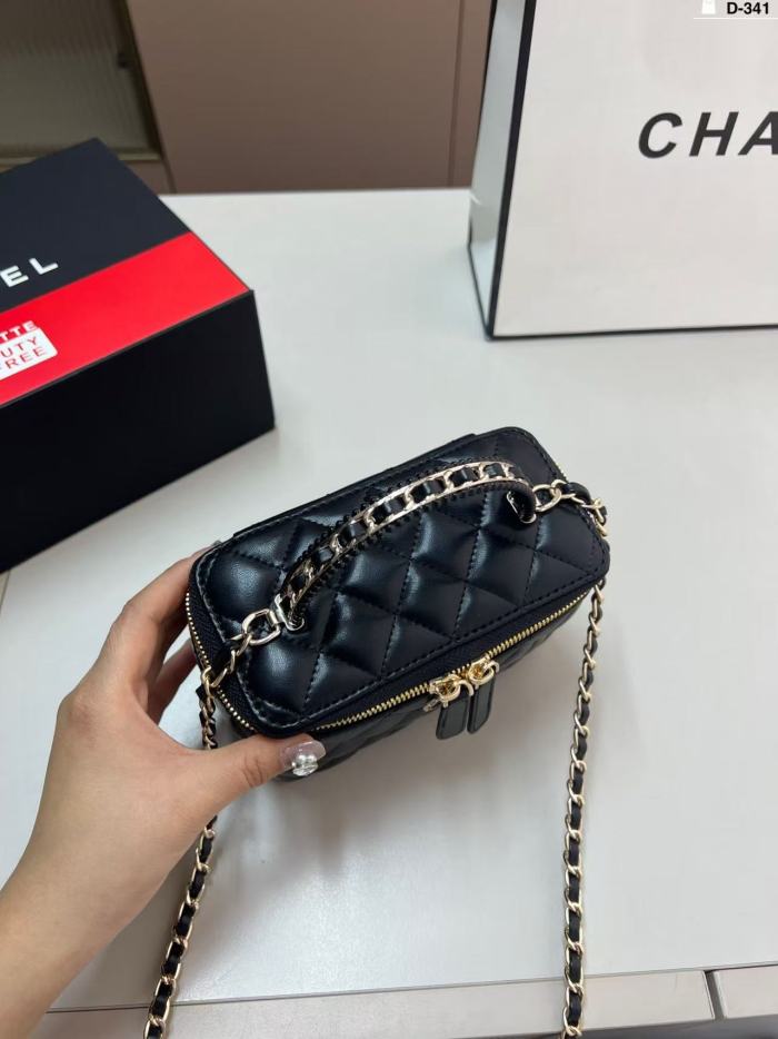 Split leather bag ,4A ,size 16X11cm,no box,  B75-224-225
