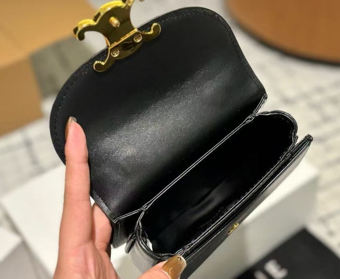 Split leather bag ,3A ,size 15*10.5cm, no box,  B68-109