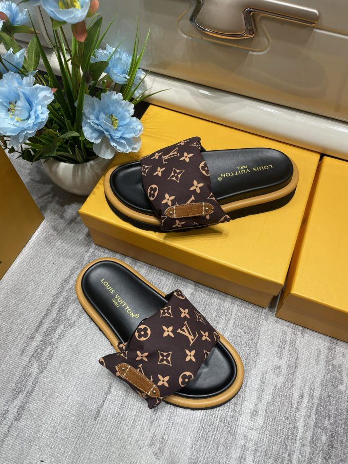 Women  flat slippers shoes,,size 35-42, SS60-248