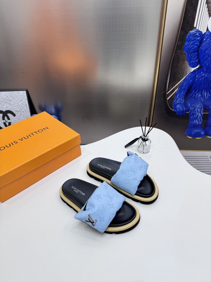 Women  flat slippers shoes,,size 35-42, SS60-344-351
