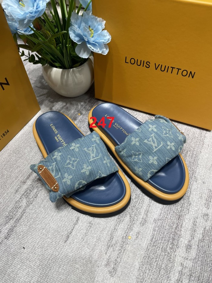 Women  flat slippers shoes,,size 35-42, SS60-247