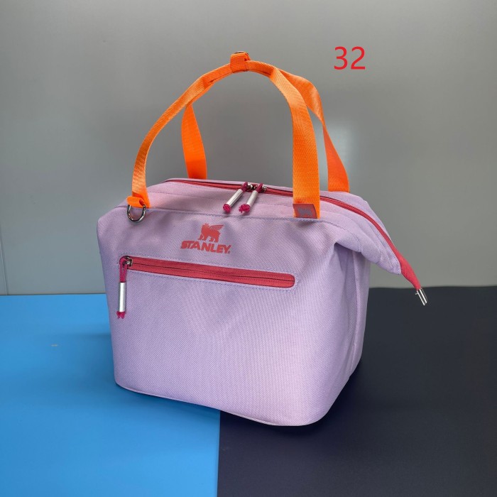 Outdoor waterproof portable travel bag and lunch bag,size 24*21cm,B50-27-35
