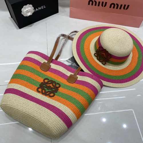 Fashion hat 🏖️➕ straw bag ⛱️ set  ,no box. HX40-15-19