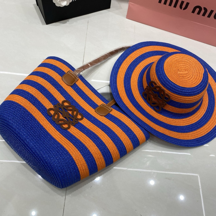 Fashion hat 🏖️➕ straw bag ⛱️ set  ,no box. HX40-15-19