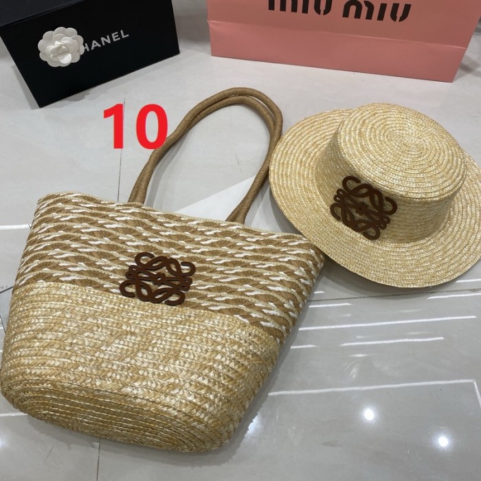 Fashion hat 🏖️➕ straw bag ⛱️ set  ,no box. HX40-7-11