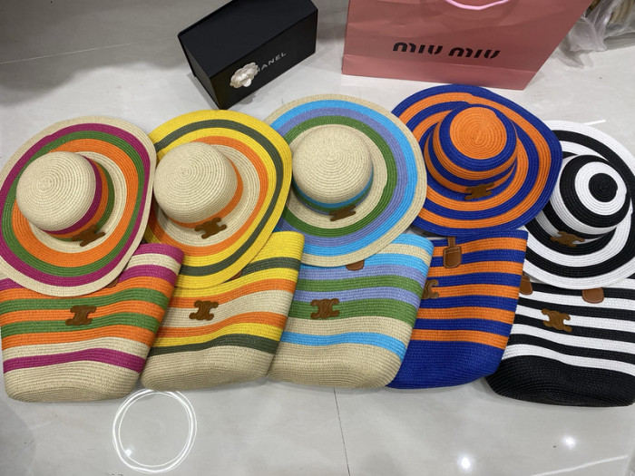 Fashion hat 🏖️➕ straw bag ⛱️ set  ,no box. HX40-30-34