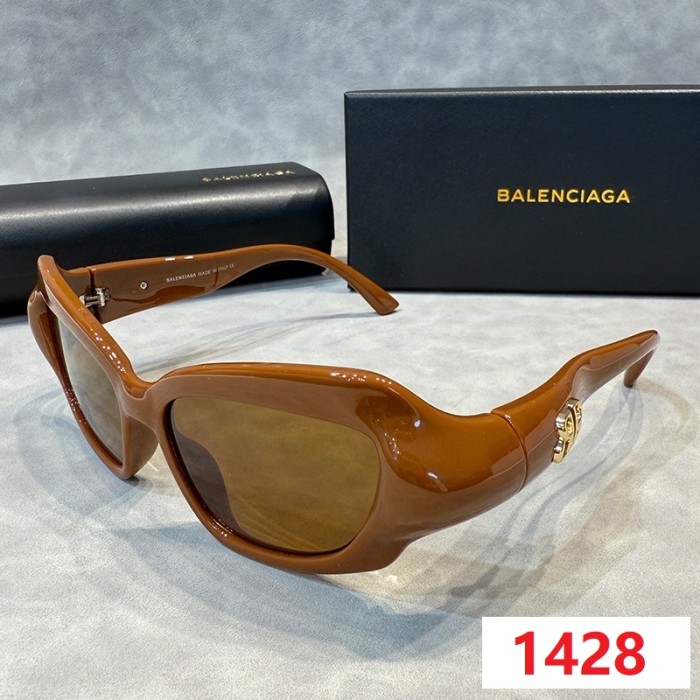 Blue light blocking sunglasses with the box and case ,G25-1426-1431