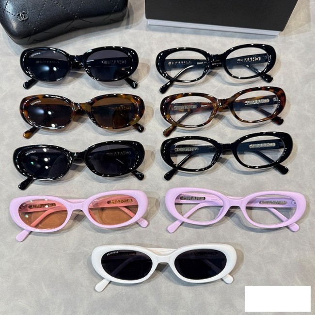 Blue light blocking sunglasses with the box and case ,G25-1448-1456