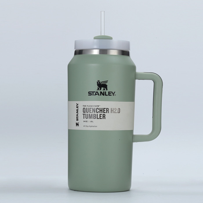 64 OZ Vacuum cup, 1.9L,  with box, CUP21-125-137