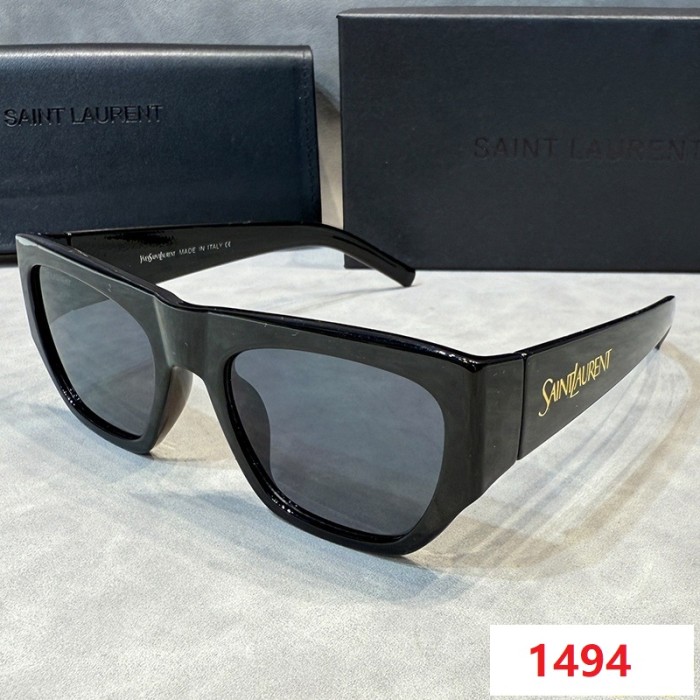 Blue light blocking sunglasses with the box and case ,G25-1490-1495