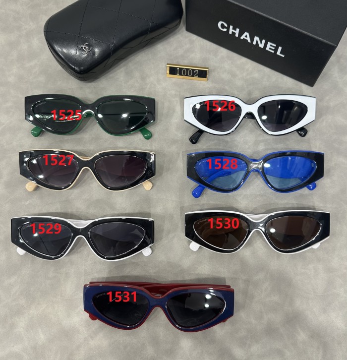 Blue light blocking sunglasses with the box and case ,G25-1525-1531