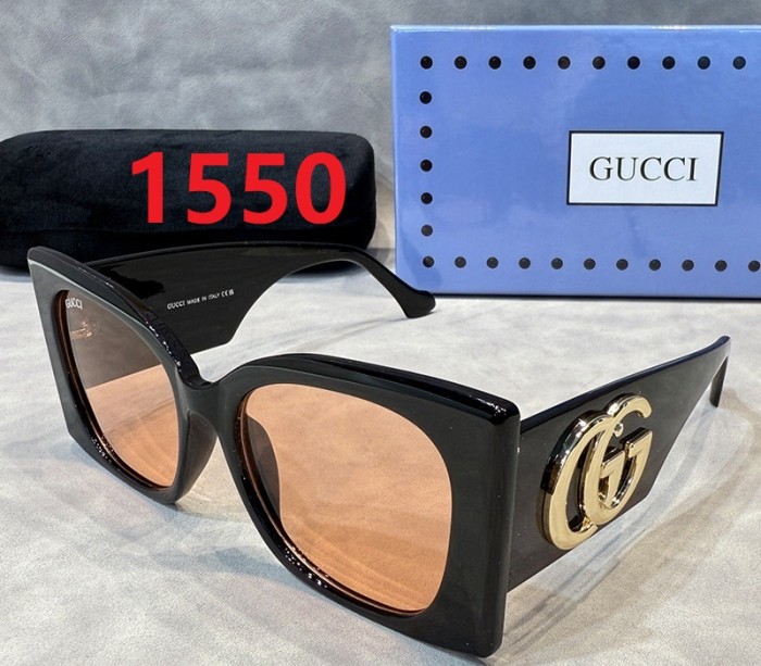 Blue light blocking sunglasses with the box and case ,G25-1547-1553