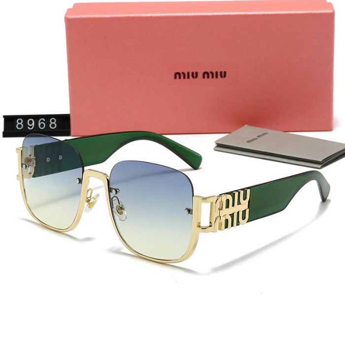 Blue light blocking sunglasses with the box and case ,G25-1643-1647