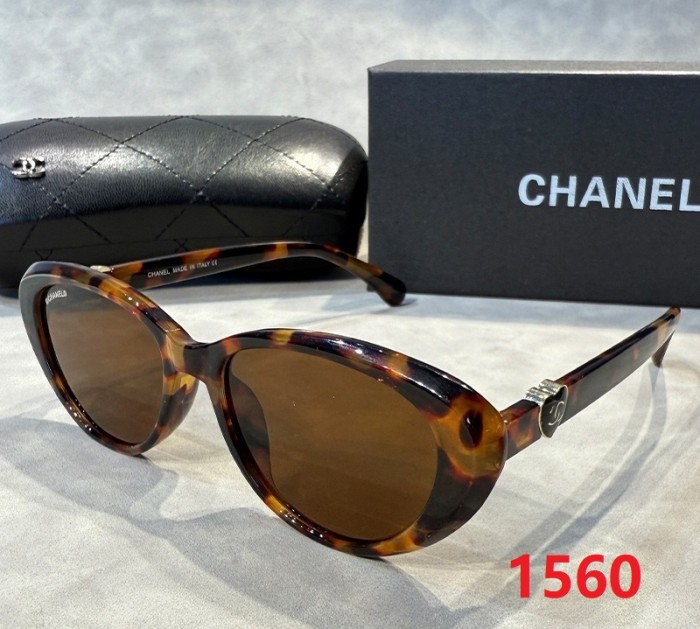 Blue light blocking sunglasses with the box and case ,G25-1554-1562