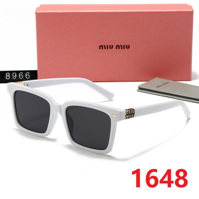 Blue light blocking sunglasses with the box and case ,G25-1648-1655