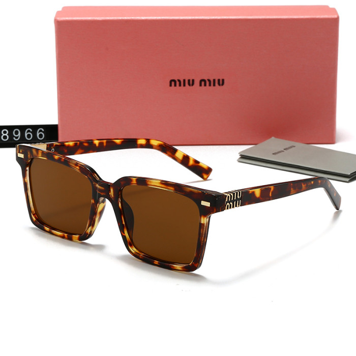 Blue light blocking sunglasses with the box and case ,G25-1648-1655